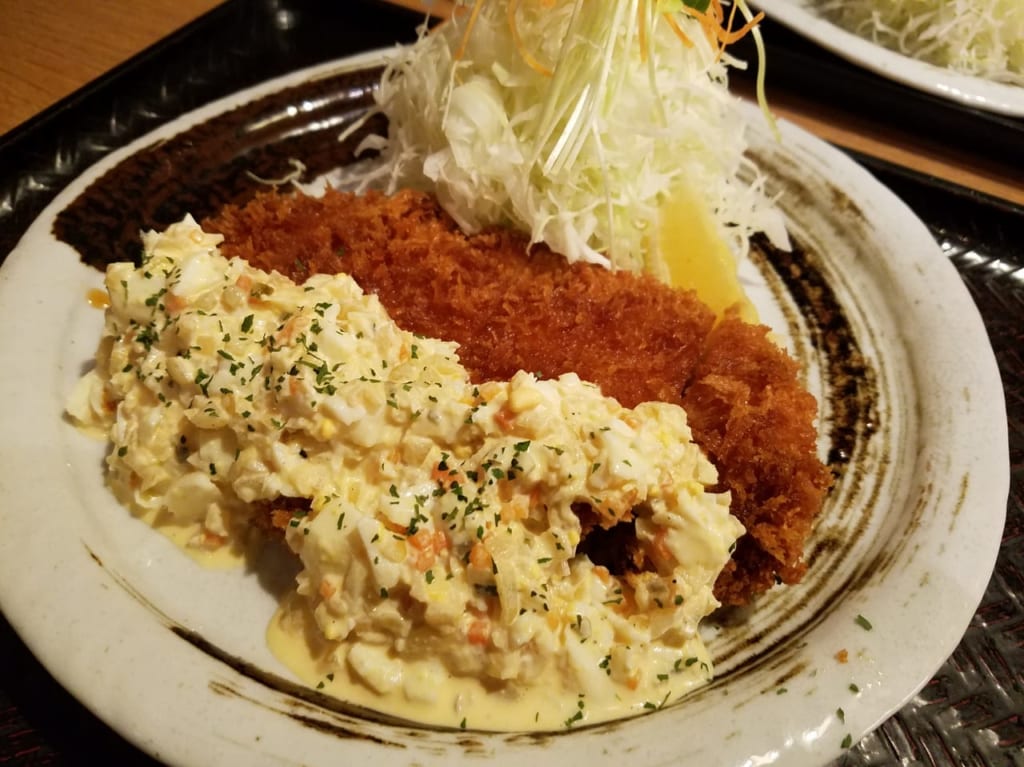 「和食どんと フジグラン松山店」