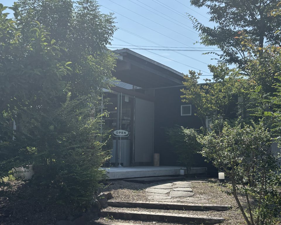 cafe&Dining「LaLa coffee（ララコーヒー）」店舗外観。画像提供：「マサシ」様