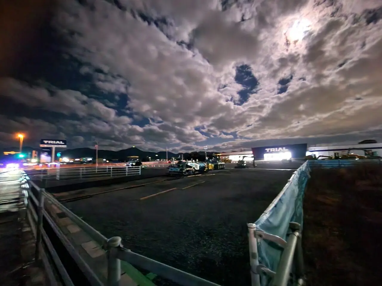 スーパーセンター「TRIAL(トライアル)板野店」店舗外観&周辺環境