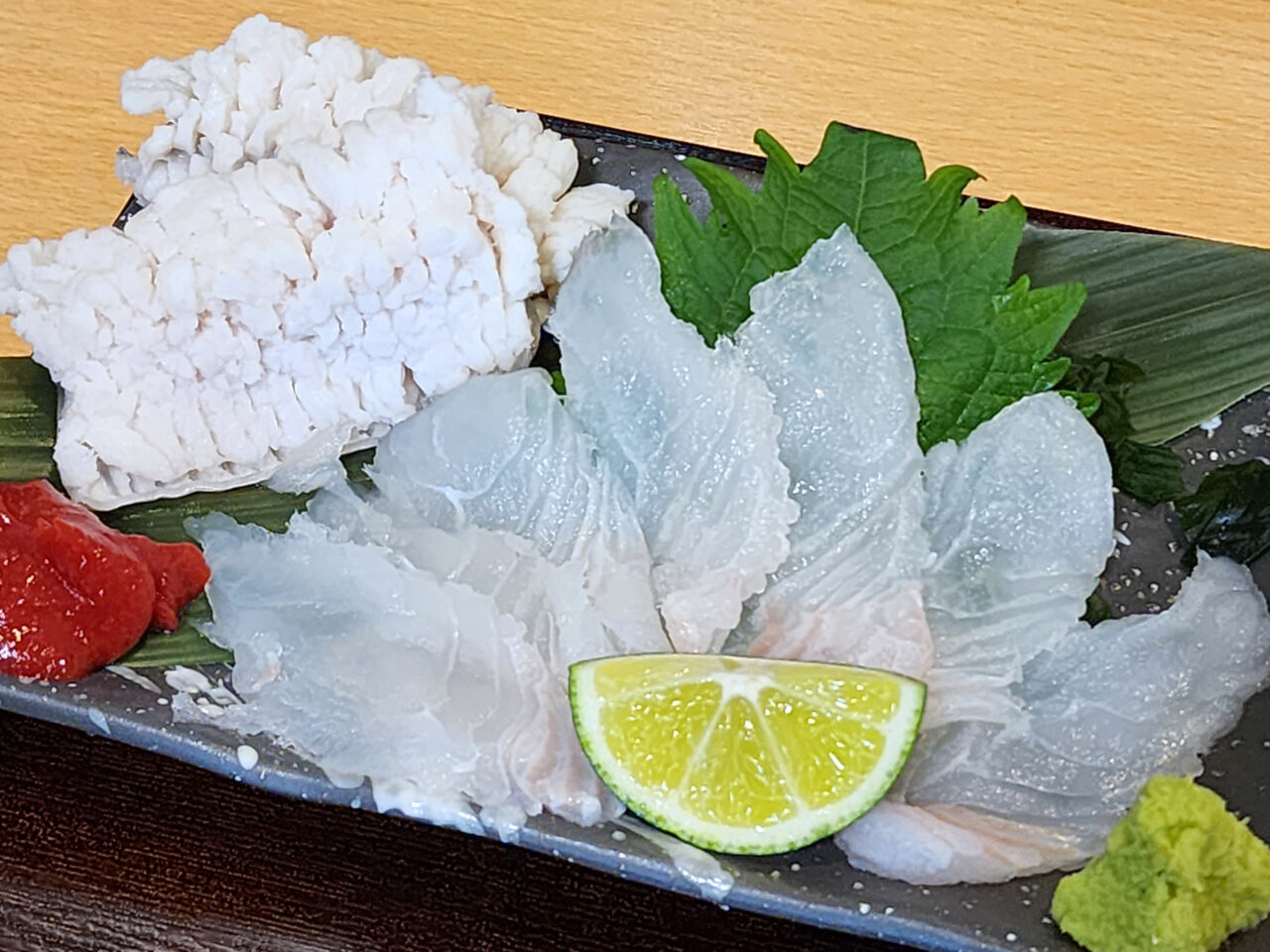魚の旨い店「大漁」梅雨ハモ定食(ハモの刺身)